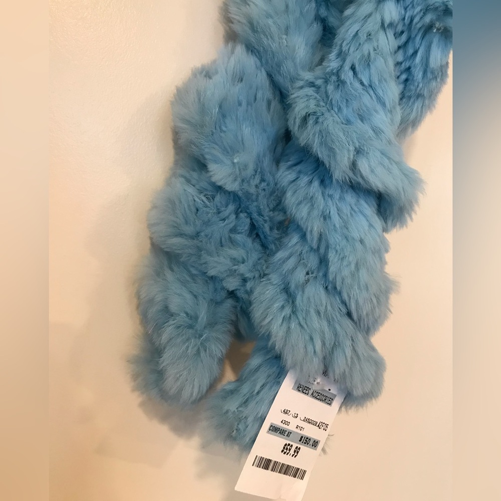 NWT Real rabbit fur scarf - Picture 3 of 8